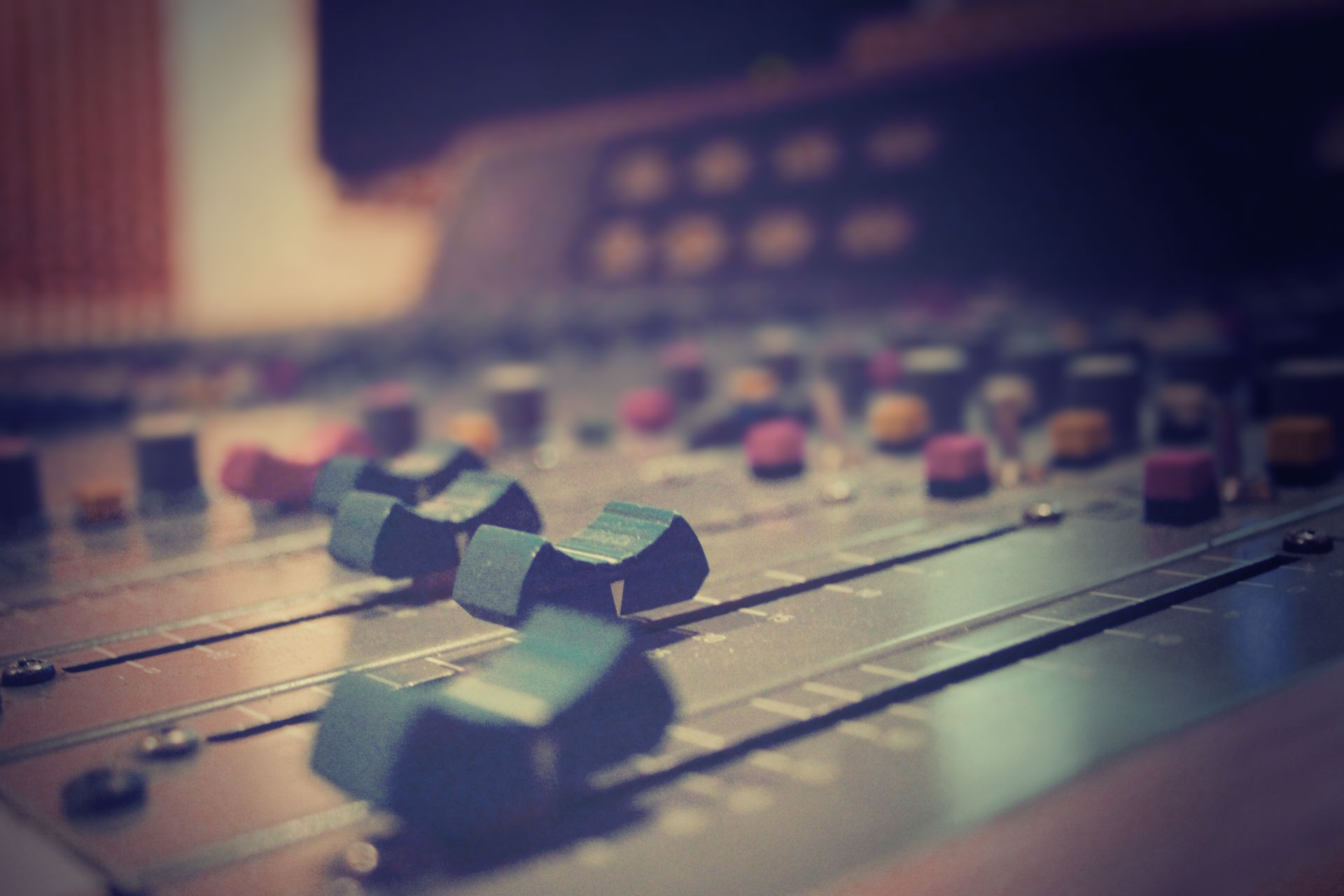 Console De Mixage Audio Dans Une Session D'enregistrement